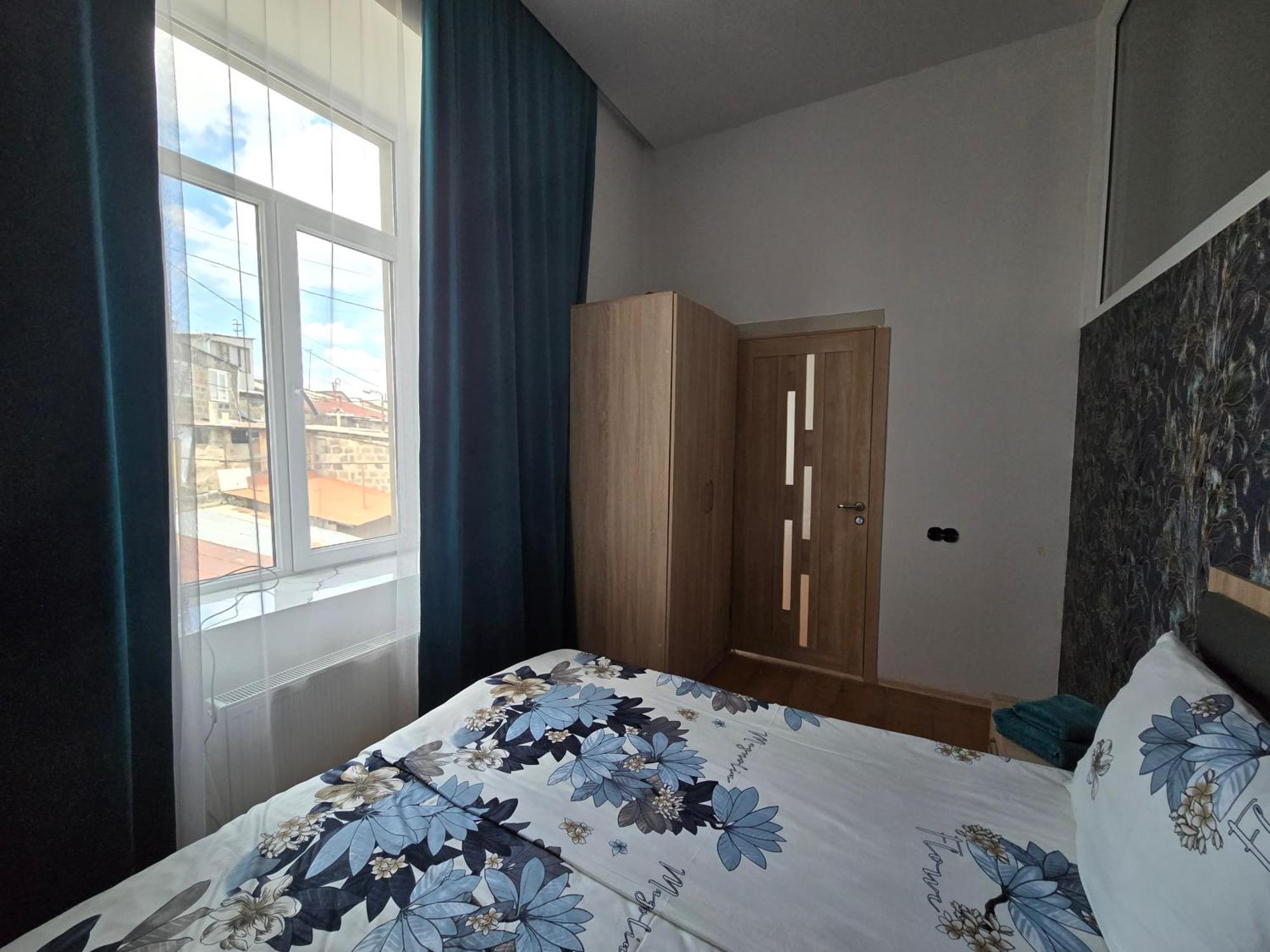 Flat In Apartment *